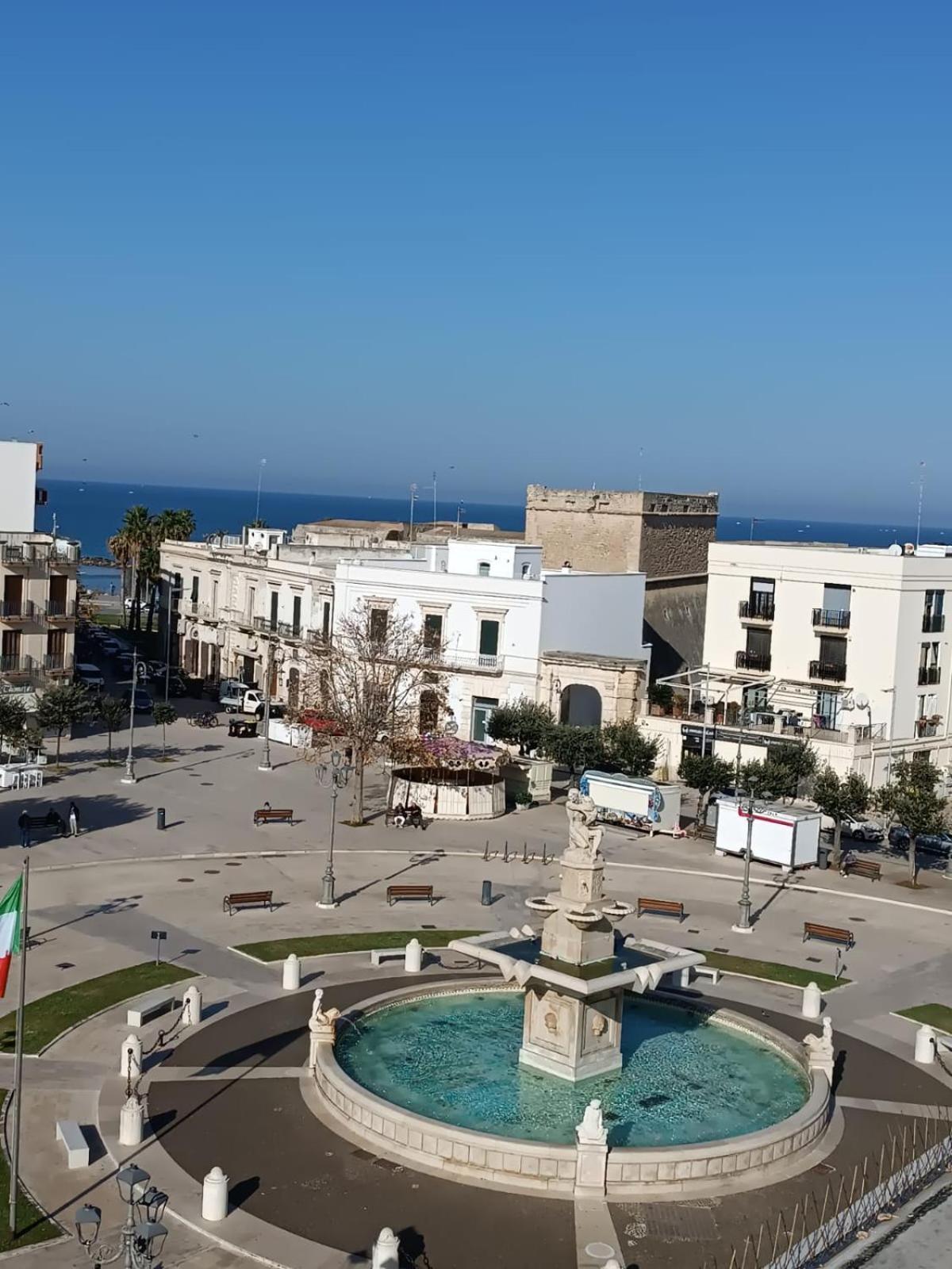 Locanda Degli Angioini Locazione Turistica Hotel Mola di Bari Bagian luar foto