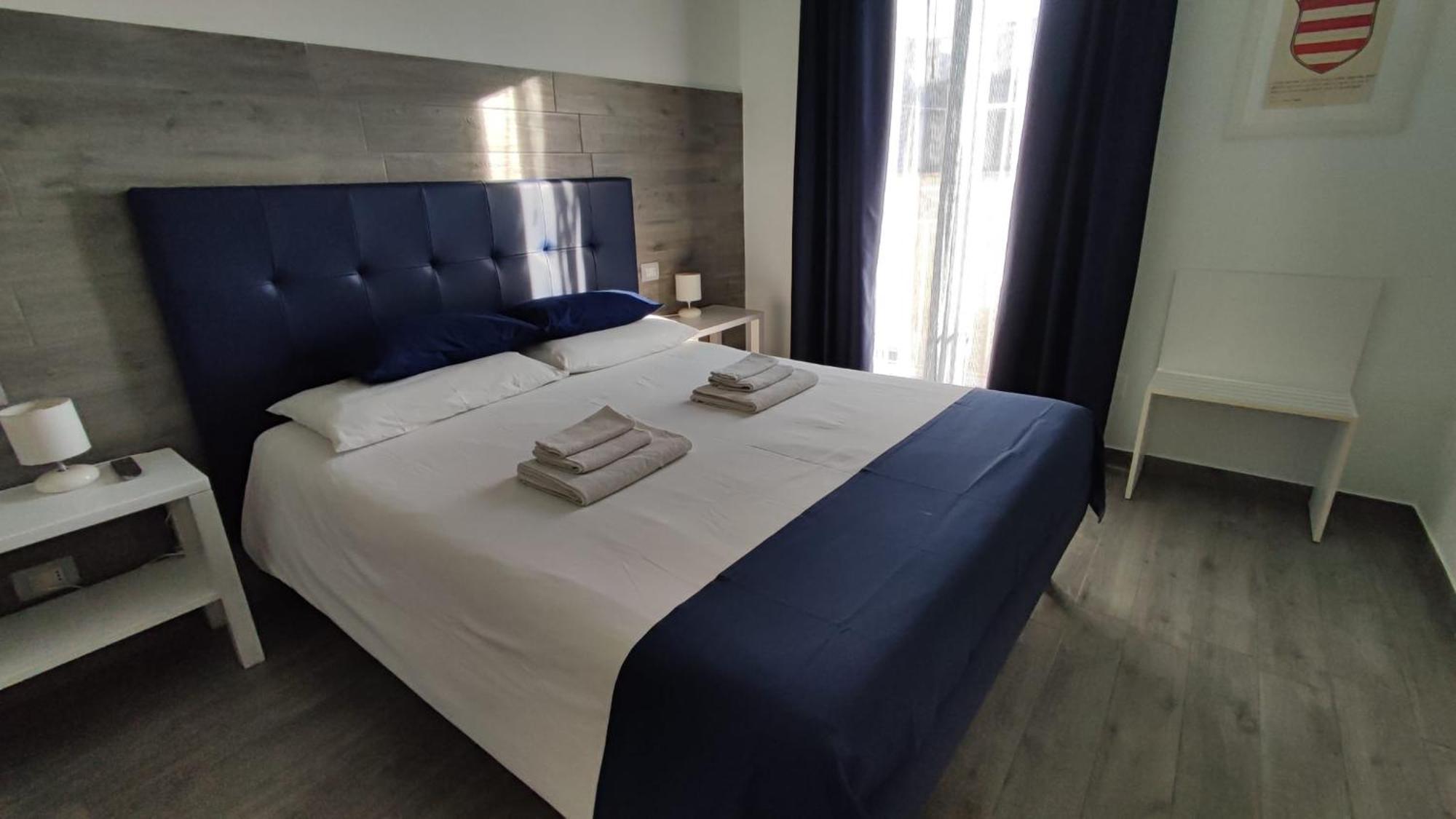 Locanda Degli Angioini Locazione Turistica Hotel Mola di Bari Bagian luar foto
