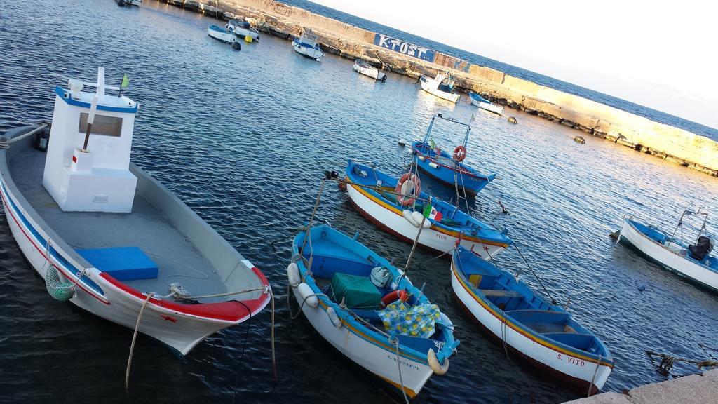 Locanda Degli Angioini Locazione Turistica Hotel Mola di Bari Bagian luar foto